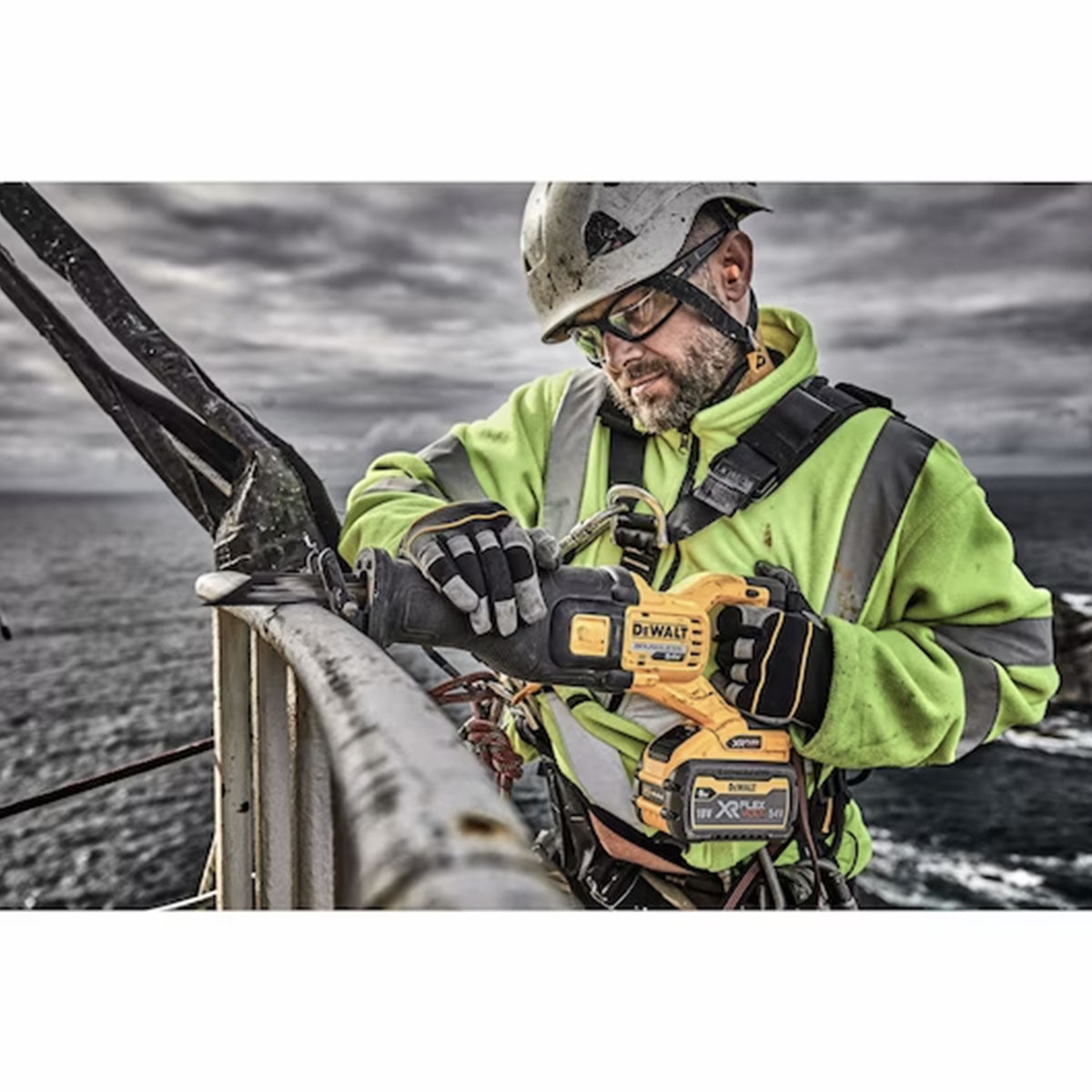 54V XR FLEXVOLT 2x9Ah High Power Reciprocating Saw in CASE and ACCESSORIES - DeWALT - DCS389X2-QW 54V XR FLEXVOLT 2x9Ah High Power Reciprocating Saw in CASE and ACCESSORIES - DeWALT - DCS389X2-QW